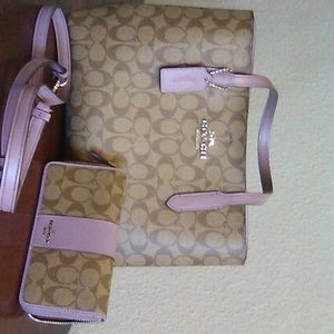 Coach purse